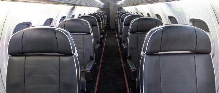 Business class interior ERJ 135