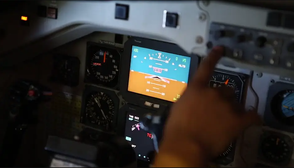 EFIS Display Unit - aircraft upgrade