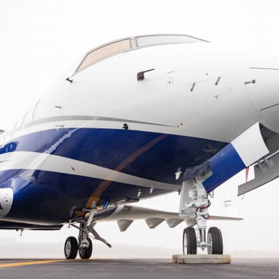 Challenger aircraft paint