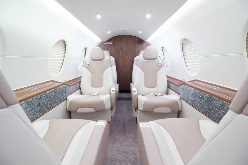 Beechjet interior